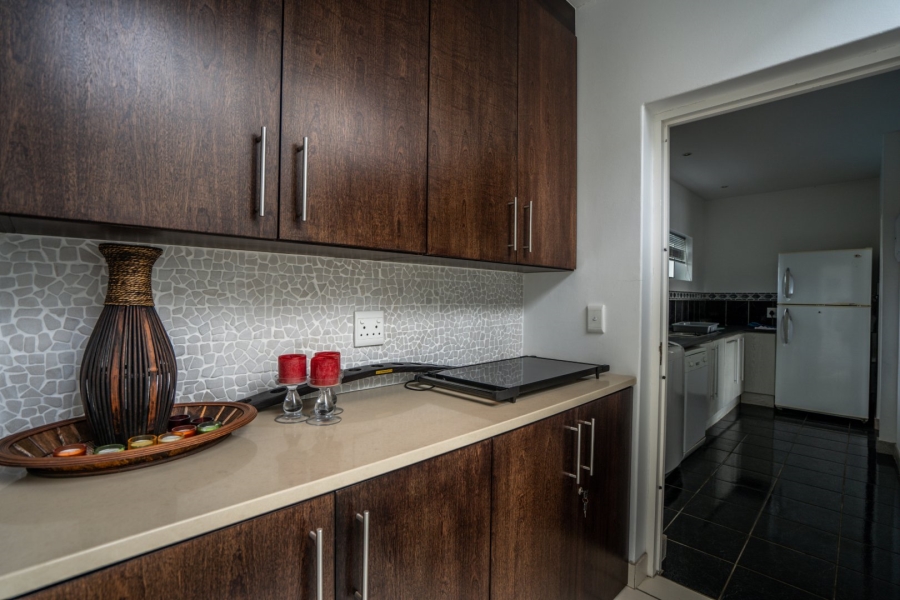 6 Bedroom Property for Sale in Royal Alfred Marina Eastern Cape